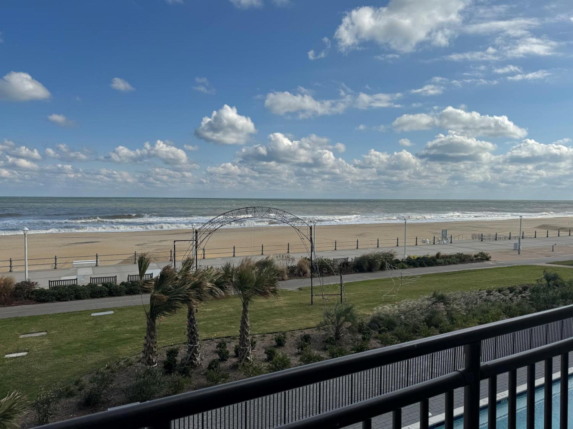 Moxy Virginia Beach Oceanfront Exterior foto